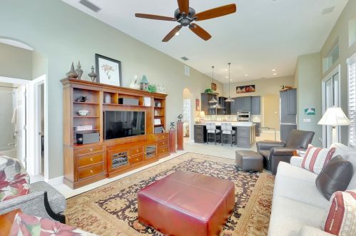 1206 Chantry Pl, Lake Mary FL  exterior