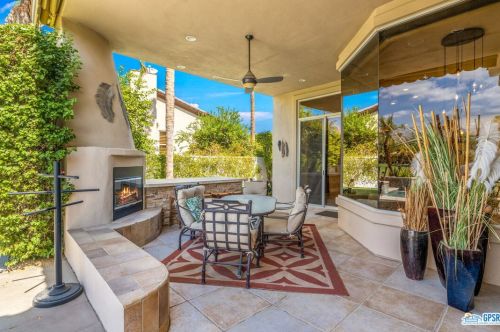 80481 Spanish Bay, La Quinta CA  92253-5698 exterior