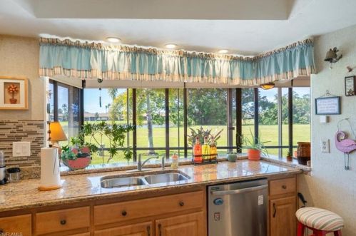 142 Round Key Cir, Naples, FL 34112-5059