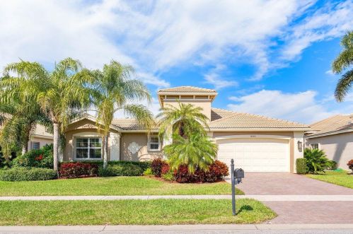 9193 Bal Bay Pt, Boynton Beach, FL 33473-4816
