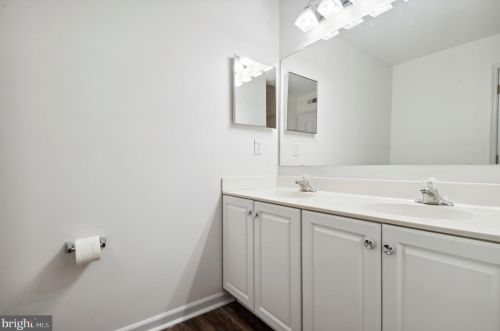 240 Gladstone Way, Bear DE  19701-3518 exterior