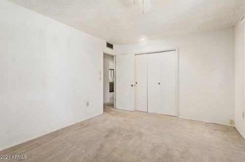 9902 Spruce Dr, Sun City AZ 85351-1958 exterior