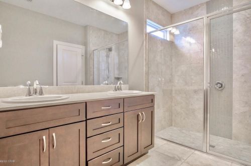 1186 Eisenhower Cir, Lynn Haven FL  32444-3116 exterior