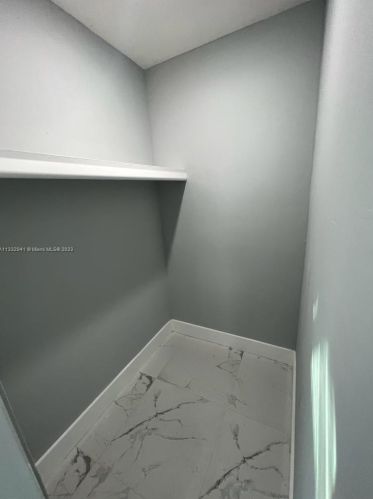 39 Hamlin Ct, Lehigh Acres FL  33936-7235 exterior