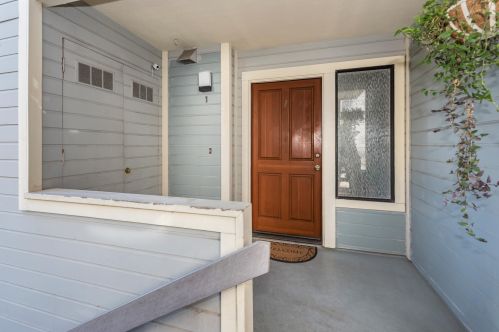 321 Ladera St, Santa Barbara, CA 93101-4580