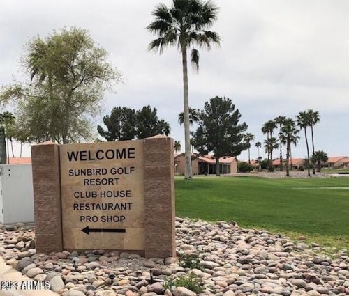 1935 Torrey Pne Ln, Chandler AZ  85249-3876 exterior