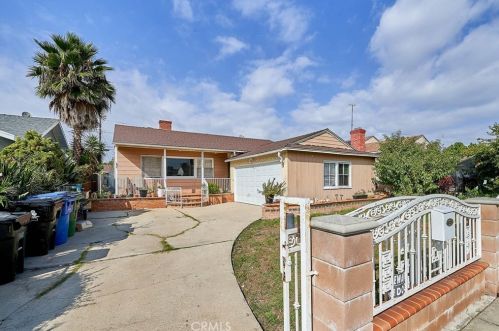 743 158th St, Gardena, CA 90247-4503