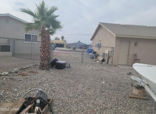 2294 Pheasant Ln, Lake Havasu City AZ  86403-4950 exterior