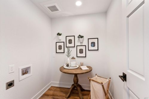 12675 Fiori Ln, Sebastopol CA  95472-9571 exterior