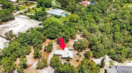 1175 Pine Ridge Rd, Naples, FL 34108-8906