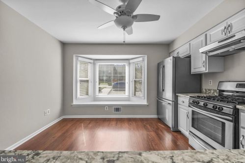 506 Sturbridge Ct, Flemington NJ  08822-2020 exterior