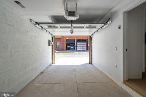 1250 Columbia Ave, Philadelphia PA 19125-2602 exterior