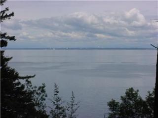 2700 Raccoon Point Rd, Eastsound, WA 98245