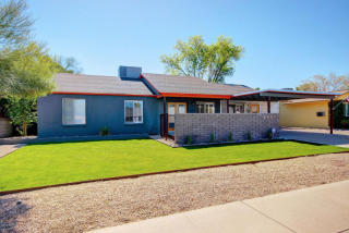 2927 Sierra St, Phoenix, AZ 85028-1915