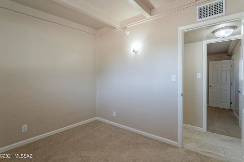5681 Bryant Ave, Tucson AZ  85706-2917 exterior