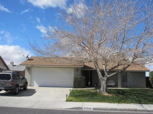 14998 Highlander Dr, Victorville, CA 92394-0831