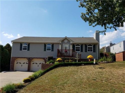 202 Ruffed Grouse Dr, Imperial, PA 15126-9241