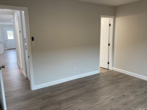 1924 Hunter Rd, Colton CA  92324-1312 exterior