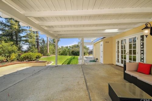 1918 College Vista Ave, Walnut CA  91789-1004 exterior
