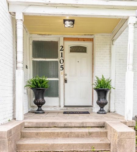 2105 Stonewall St, Greenville, TX 75401-3343