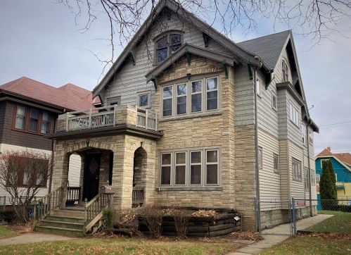 2728 48th St, Milwaukee WI  53210-2446 exterior