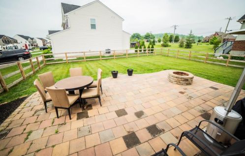 1655 Tunis Dr, New Haven OH  45030-2835 exterior