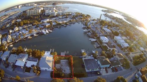 14925 1st St, Saint Petersburg, FL 33708-2001