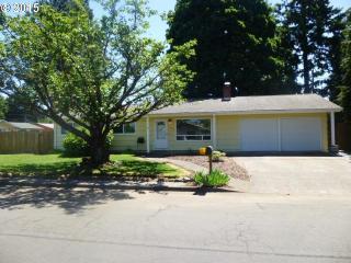 17838 Lincoln St, Portland, OR 97233-5254