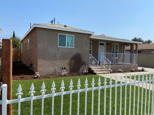 903 133rd St, Compton CA  90222-2028 exterior