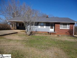 153 Hillrose Ln, Pickens, SC 29671-2007