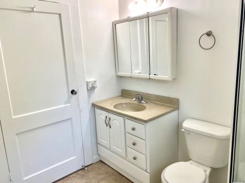 817 Hawkins Ave, Lake Grove NY 11755-1646 exterior