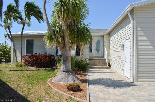 17740 Canal Cove Ct, Fort Myers Beach, FL 33931-7115