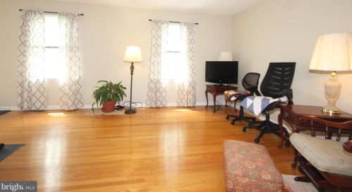 112 Duke Dr, Bear, DE 19701-4000