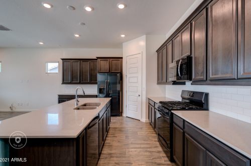 23915 167th Dr, Sun City AZ  85387-1468 exterior