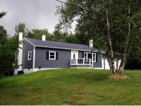 182 Baker Hill Rd, Vestal, NY 13850-5130