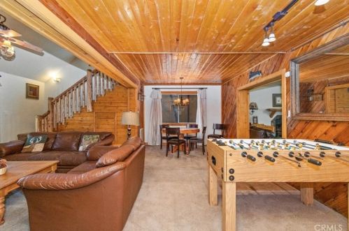 1300 Malabar Way, Big Bear City CA  92314-9216 exterior