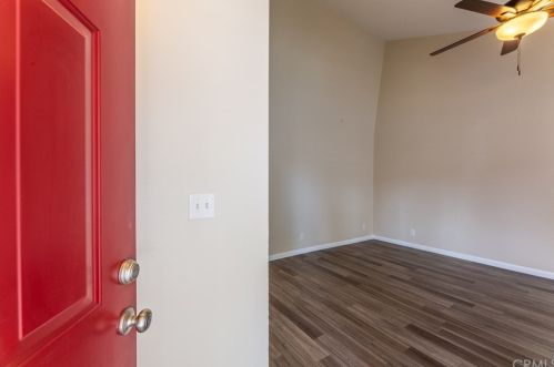 610 Almond Ave, Long Beach CA  90802-1746 exterior