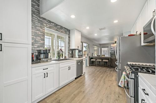 32171 Cala Torrente, Temecula CA  92592-3649 exterior