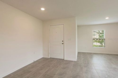 2020 Quintilis Ct, Deltona, FL 32738-2951