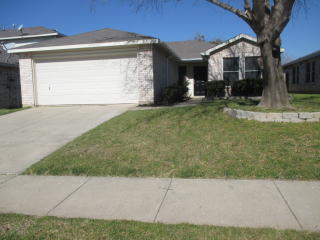 4304 Meadowknoll Dr, Fort Worth TX  76123-2558 exterior