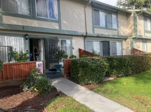 2755 Lone Bluff Way, San Jose, CA 95111-1164