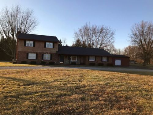 8329 Number Nine Rd, Brookville, OH 45309-9789