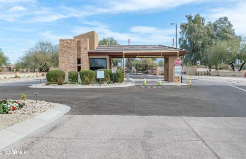 6605 Pinnacle Ct, Chandler, AZ 85249-8927