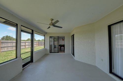 6568 Chugwater Cir, Port Saint Lucie FL  34983-2305 exterior