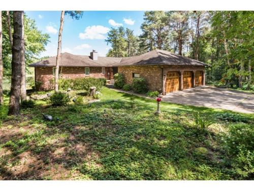 6160 Hytrail Ct, Saint Paul, MN 55115-6821