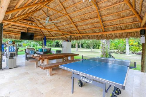 5341 Tamarind Ridge Dr, Naples FL  34119-2835 exterior