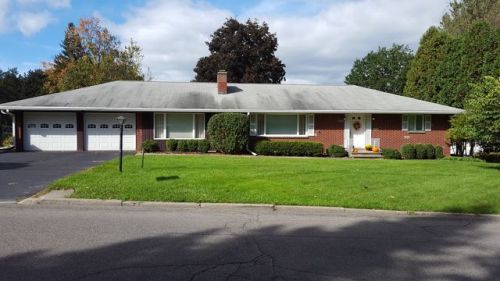 12 Larchmont Rd, Binghamton, NY 13903-1349