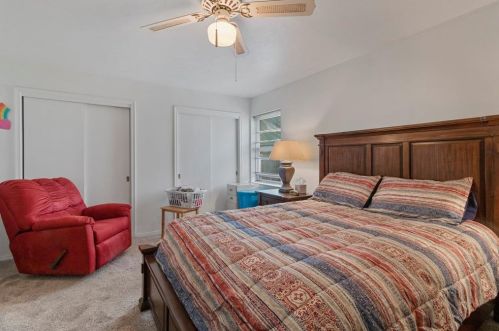 8449 Freeport Dr, Dallas TX  75228-4935 exterior