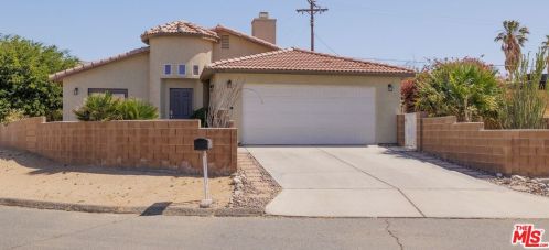 13876 Hermano Way, Desert Hot Springs, CA 92240-6301