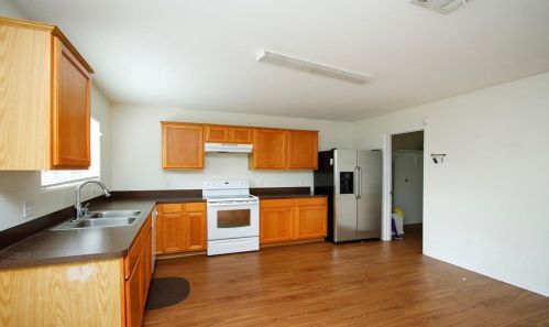 16755 Thrasher Dr, Conroe TX  77385-3785 exterior